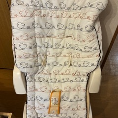 コンビ　ハイローチェア　の画像