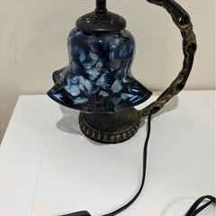テーブルランプの画像
