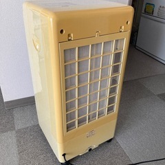 山善　冷風扇　リモコン付きの画像