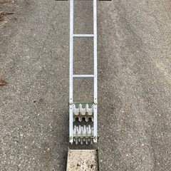 水田中耕除草機の画像