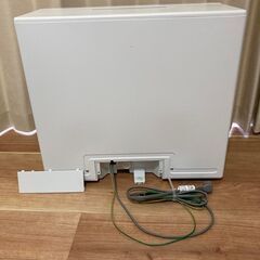 電気食器洗い乾燥機 ・2022年製・Panasonic・NP-TSK1-W・【神奈川県(平塚駅～直線約２０km圏内) 限定販売・送料と設置無料】全国販売 / 発送は致しません・(お買得)➡問い合わせ～3日以内のお約束で5%割引します！・希望者多数でもご対応致します。の画像