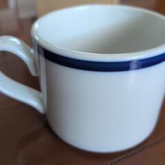 キッチンタイマーとコーヒーカップの画像