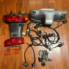リード90 部品