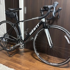 GIANT DEFY4 ロードバイク 700C の画像
