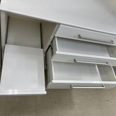 食器棚　No.3519　ホワイト　レンジボード　大川家具　ソフトレンジ1180　キッチン収納　【リサイクルショップどりーむ荒田店】の画像
