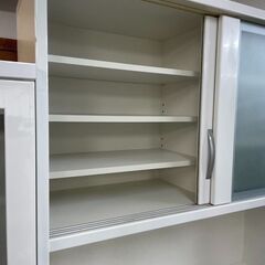 食器棚　No.3519　ホワイト　レンジボード　大川家具　ソフトレンジ1180　キッチン収納　【リサイクルショップどりーむ荒田店】の画像