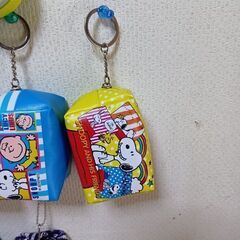 キャラクターなどミニポーチ10個+1個追加＆ガマ口小銭入れの画像