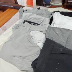 メンズ　Mサイズ　ティーシャツ（半袖＆長袖）パンツ（作業着）上着計２０点の画像