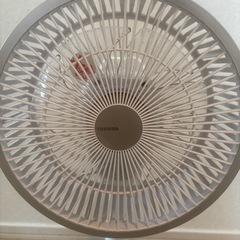 TOSHIBA扇風機リモコン付の画像