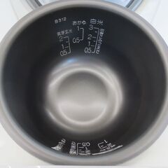 ■象印　３合炊き　炊飯器　炊飯ジャー　NS-LD05Gの画像