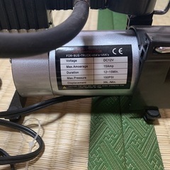 エアーコンプレッサー　　タイヤ空気入れの画像