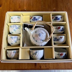 茶器セットの画像