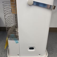 新品未使用　トヨトミ 石油ストーブ (木造8畳まで/コンクリート10畳まで) キャリングハンドル付 日本製 ホワイト RS-H2900の画像