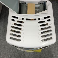 新品未使用　トヨトミ 石油ストーブ (木造8畳まで/コンクリート10畳まで) キャリングハンドル付 日本製 ホワイト RS-H2900の画像