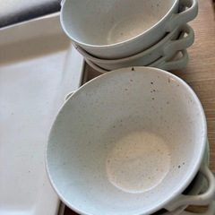 大皿とスープカップセットの画像