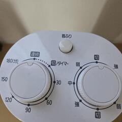 縦型扇風機の画像