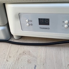 THANKO 冷温ヒーター付きペットハウス「アニマルカプセルホテル」の画像