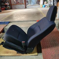 新潟市発 サクシード プロボックス NSP160V NCP160V NCP165V 運転席シート 直接取引歓迎 美品の画像