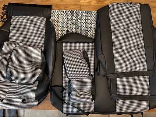 スズキ　ジムニー　シートカバー