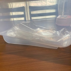 【新品未使用！】米びつ(傾斜付き)の画像