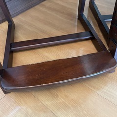 Cousin子ども用高さ調整チェア2脚の画像