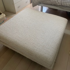 ソファ　オットマンの画像