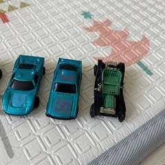ミニカー　4台の画像