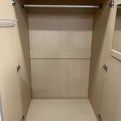 🥼クローゼット👔大川家具【サン】🧥ミラー付き👕高さ177㎝👖横幅79.8㎝🩳奥行58.5㎝🧣大容量収納👗使いやすい👘No.1450🥼の画像