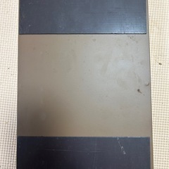 マグネット傘立て　左上ネジ取れてますの画像