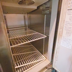 ホシザキ 業務用冷凍冷蔵庫 HRF-90ST形 厨房機器 店舗用品 冷蔵416L 冷凍126Lの画像