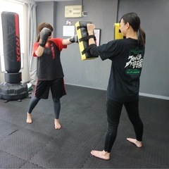女性専用　キックボクシング　フィットネスジムの画像