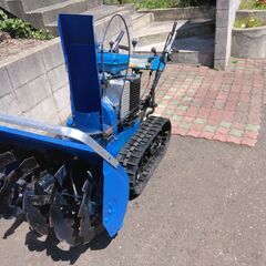 除雪機　ヤマハ　YT875　８馬力　新バッテリー搭載　整備済み　フリクションディスク肉厚の画像