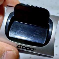 ブランド ZIPPO ジッポー 非売品 希少 金属製 マグネット式 ディスプレイスタンド 正規品 中古の画像