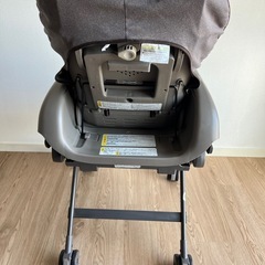 combi ネムリラ電動ハイローチェアの画像