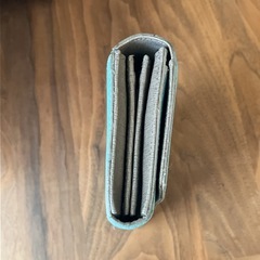 フルラの長財布の画像