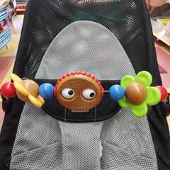 ベビーシッター　おもちゃ付きの画像