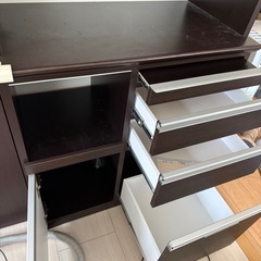 カップボードの画像