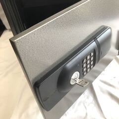 耐火金庫　日本金銭機械　ESD-101Kの画像