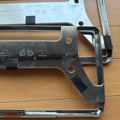 スズキ　SUZUKI   ナンバーフレームの画像