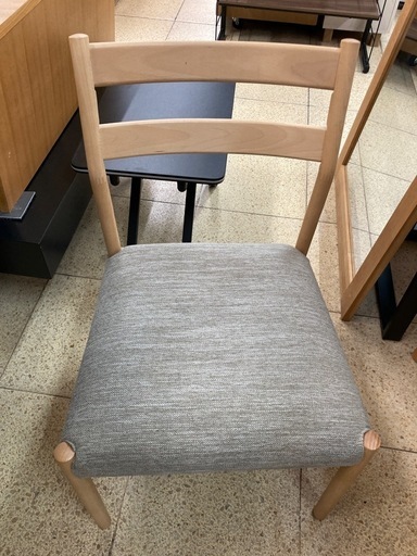 リユースマン倉敷ダイニングテーブルイスブラウン