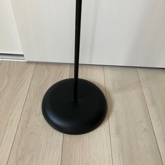 IKEAフロアライトの画像