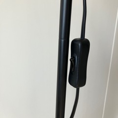 IKEAフロアライトの画像