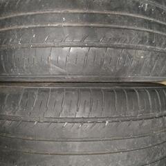 215 60R16タイヤ　16インチの画像