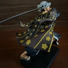 【ONE PIECE】トラファルガー・D・ワーテル・ロー フィギュアの画像