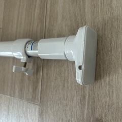 突っ張り棒　約49〜76㎝の画像