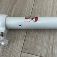 突っ張り棒　約49〜76㎝の画像