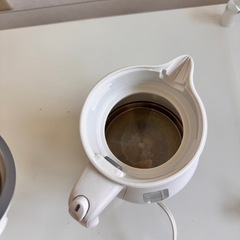 象印 電気ケトル ホワイト【7月31日13時～14時半に取りに来てくれる方】 の画像