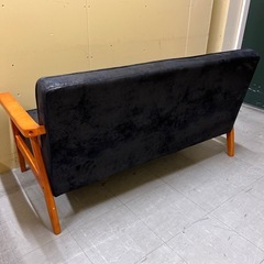 【トレファク神戸南店】コスパクリエーション 木肘ヴィンテージソファー ブラックです!【取りに来られる方限定】の画像