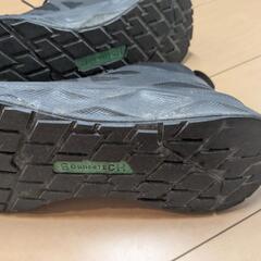 防水　トレッキングシューズ　26.5の画像