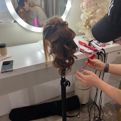ブライダルヘアメイクスクールの画像
